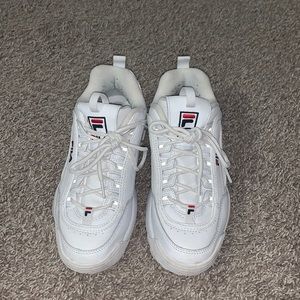 Chunky white filas disrupter
